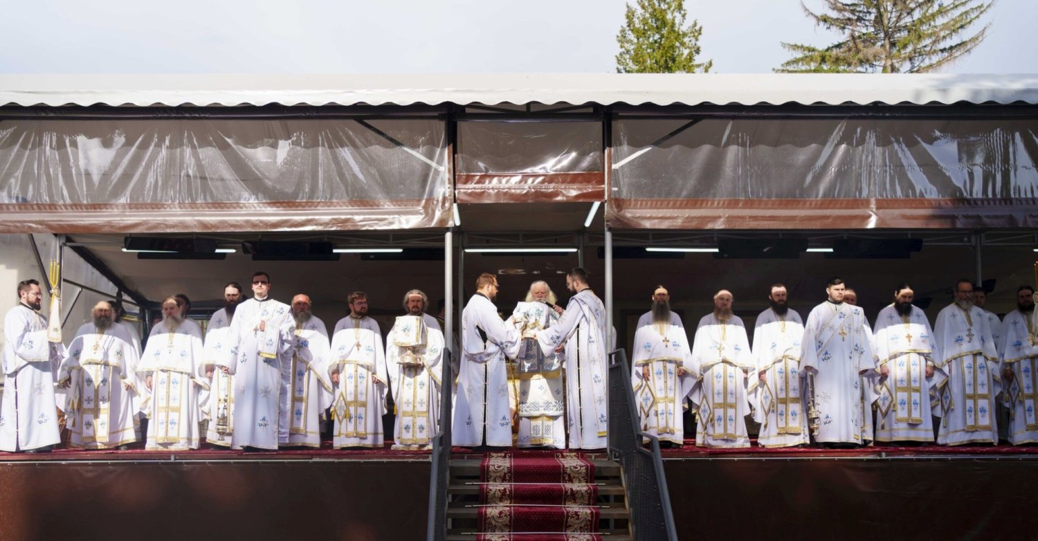 Duminica Mironosițelor la catedrala din Suceava 330648