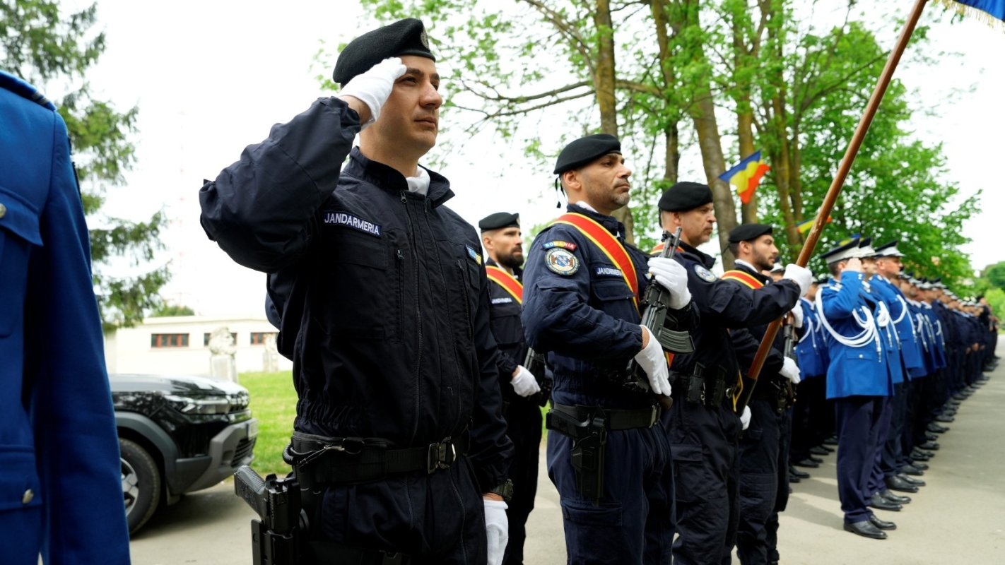 Binecuvântare arhierească pentru jandarmii Grupării „Burebista” din Braşov 330735