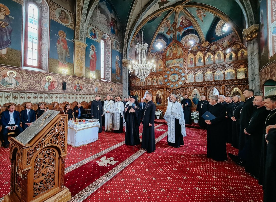 A fost instalat un nou protopop de Bistrița 330842