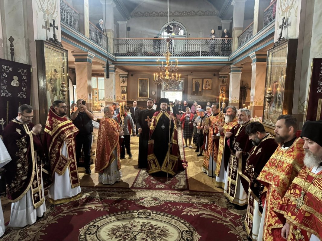 Bucurie și binecuvântare la Parohia „Sfânta Cuvioasă Parascheva” din Strășeni 330848