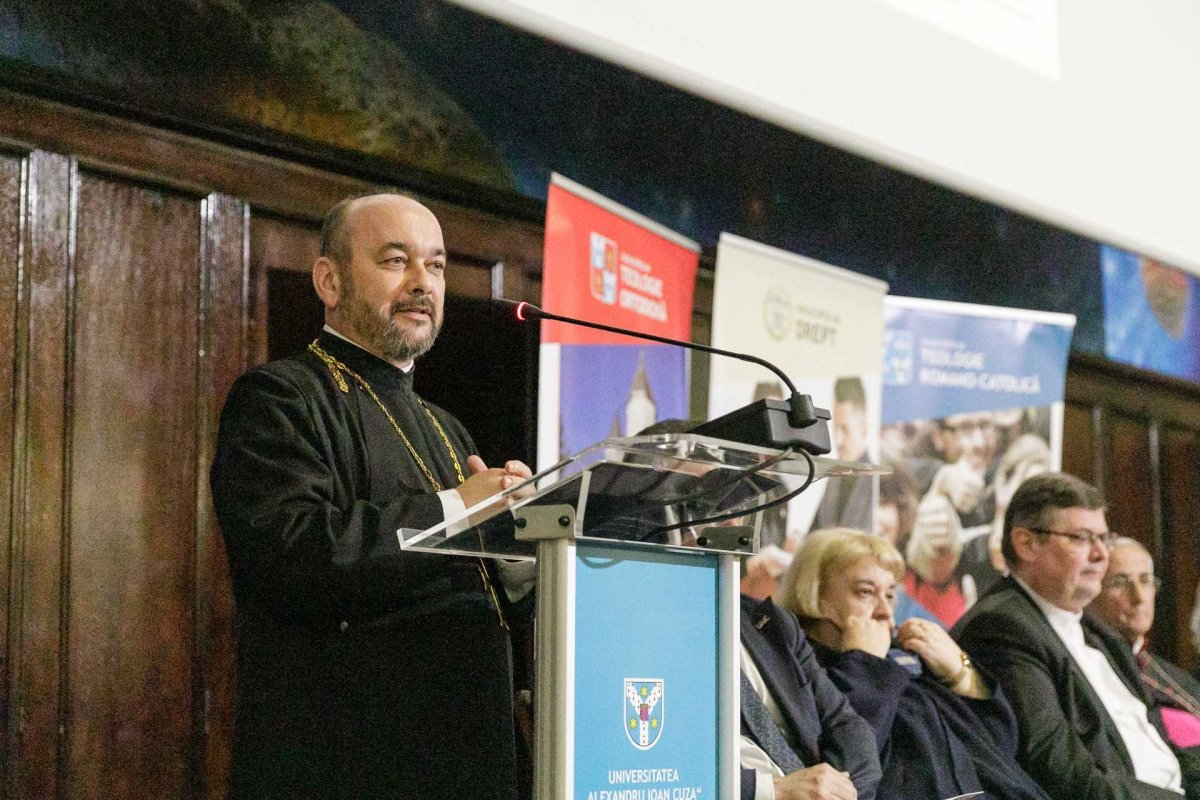 A început la Iași Conferința internațională dedicată celebrării celor 1.700 de ani de la Sinodul de la Niceea 330946