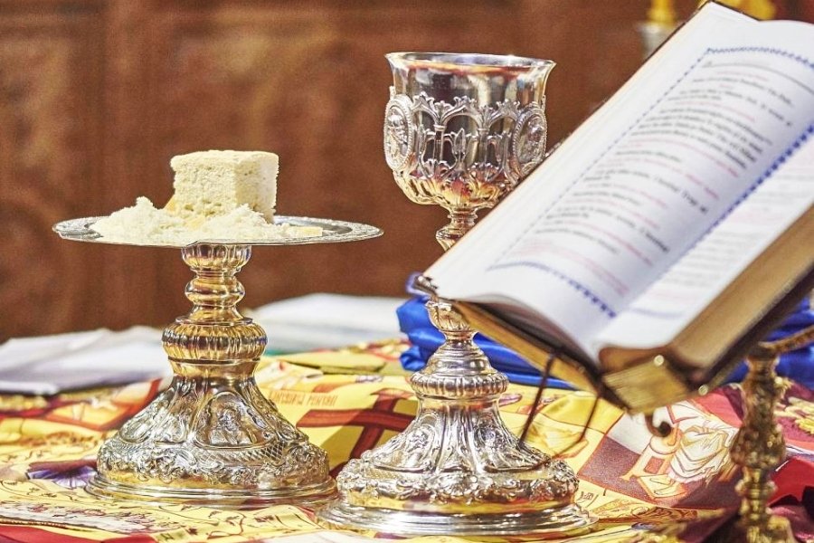 Împărtășirea de Hristos 141154