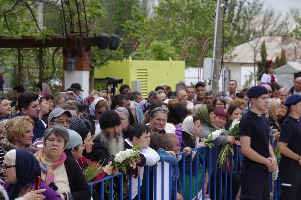 Moaștele Sfintei Elena au părăsit Mănăstirea Pantocrator 330914