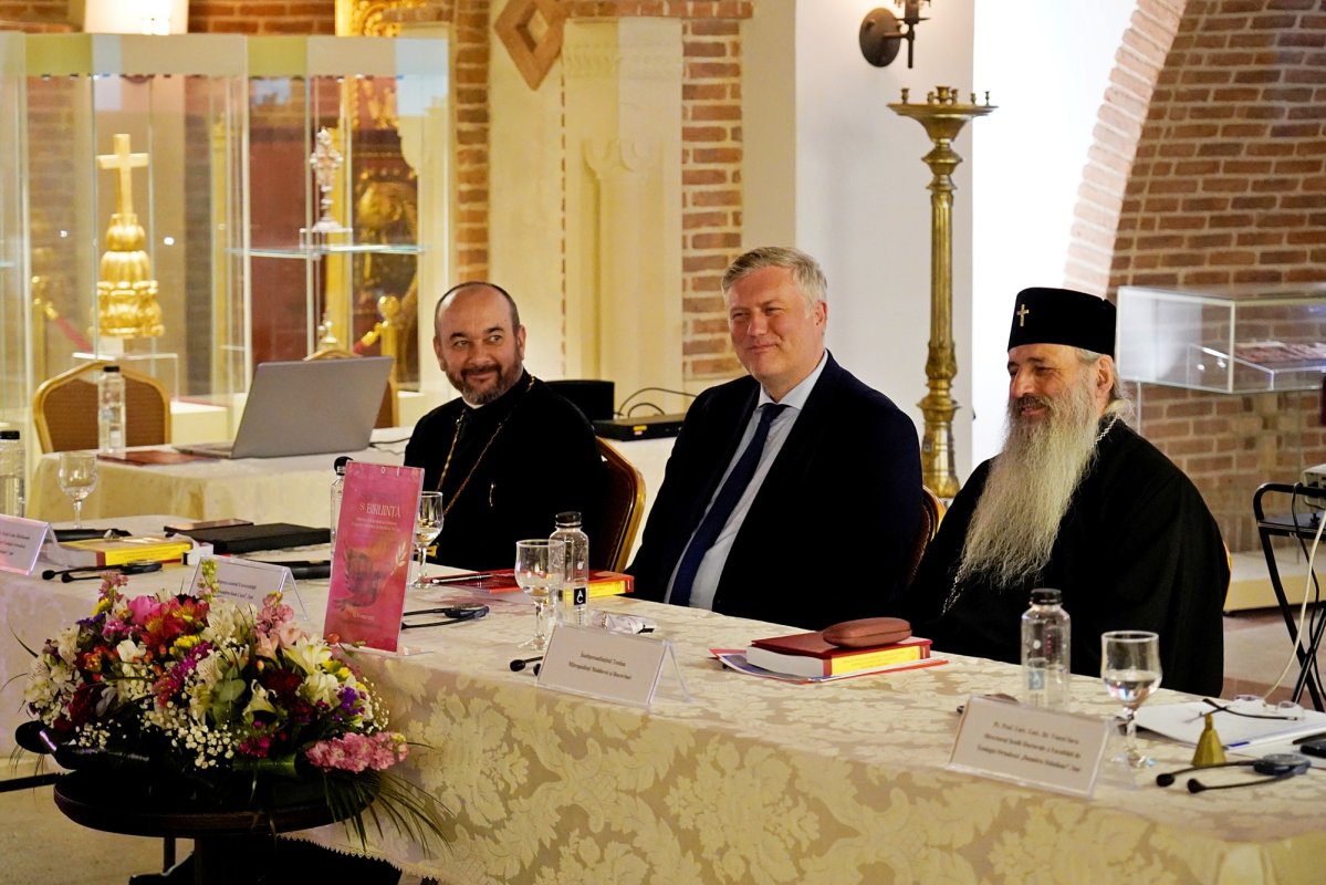 Au început lucrările celei de-a XVII-a ediții a Simpozionului „Studia Theologica Doctoralia” 331238