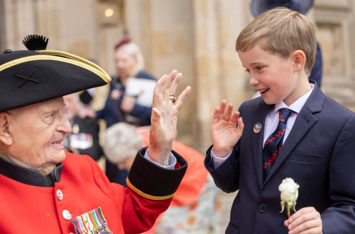 Ceremonii în Europa de Ziua Victoriei  331198