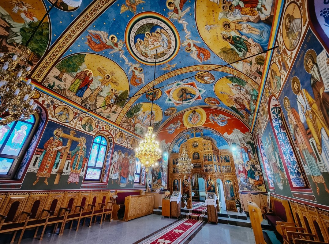 Resfințirea Bisericii „Sfinții Arhangheli Mihail și Gavriil” din Beudiu 331209