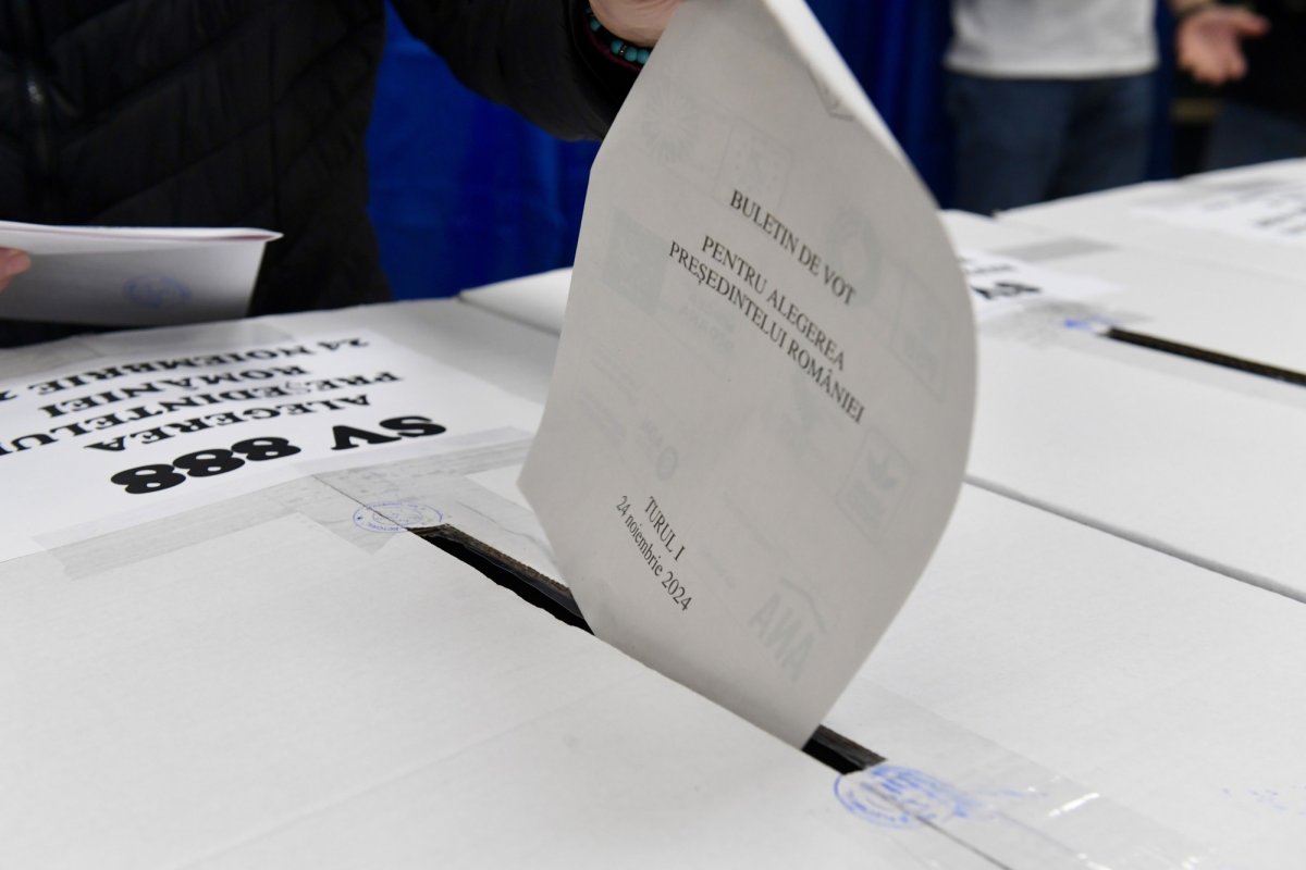 Apel către tineri să conștientizeze importanța votului 331293