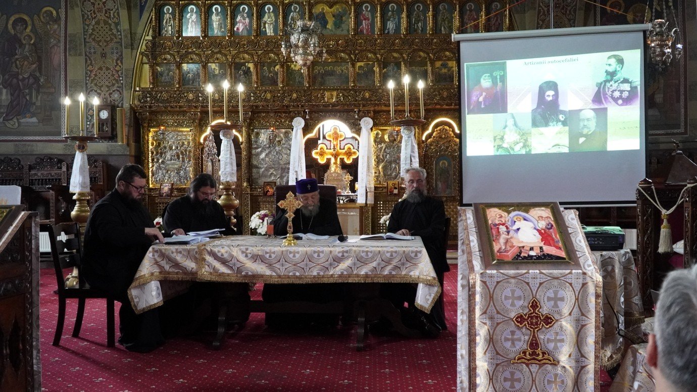 Conferinţă preoţească la Biserica „Sfântul Nicolae” din Şcheii Braşovului 331319