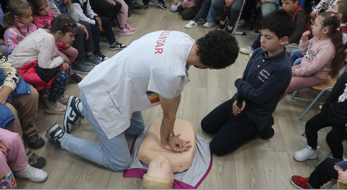 Proiect educativ al voluntarilor Paraclisului Catedralei Naționale 331342