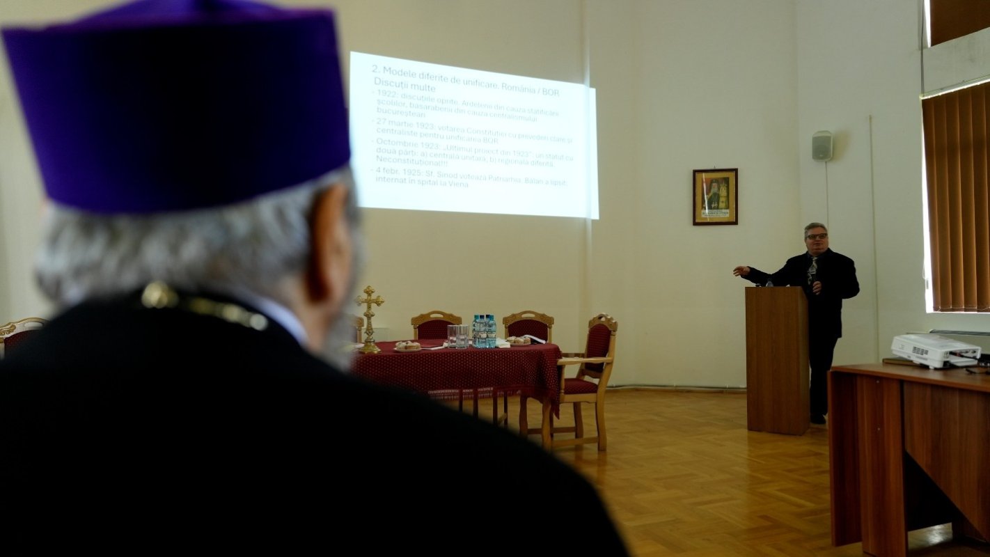 Conferinţă preoţească la Făgăraş 331450