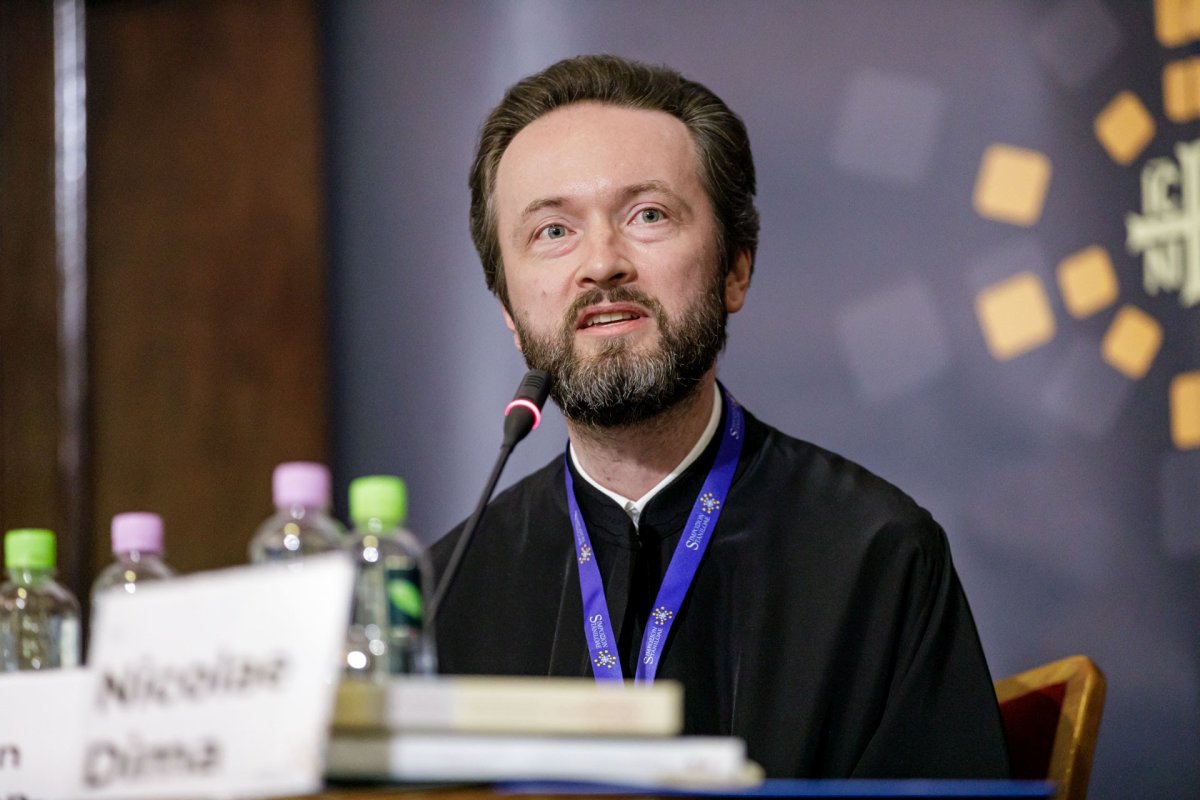 A XII-a ediție a Simpozionului „Dumitru Stăniloae” la Iași 331630