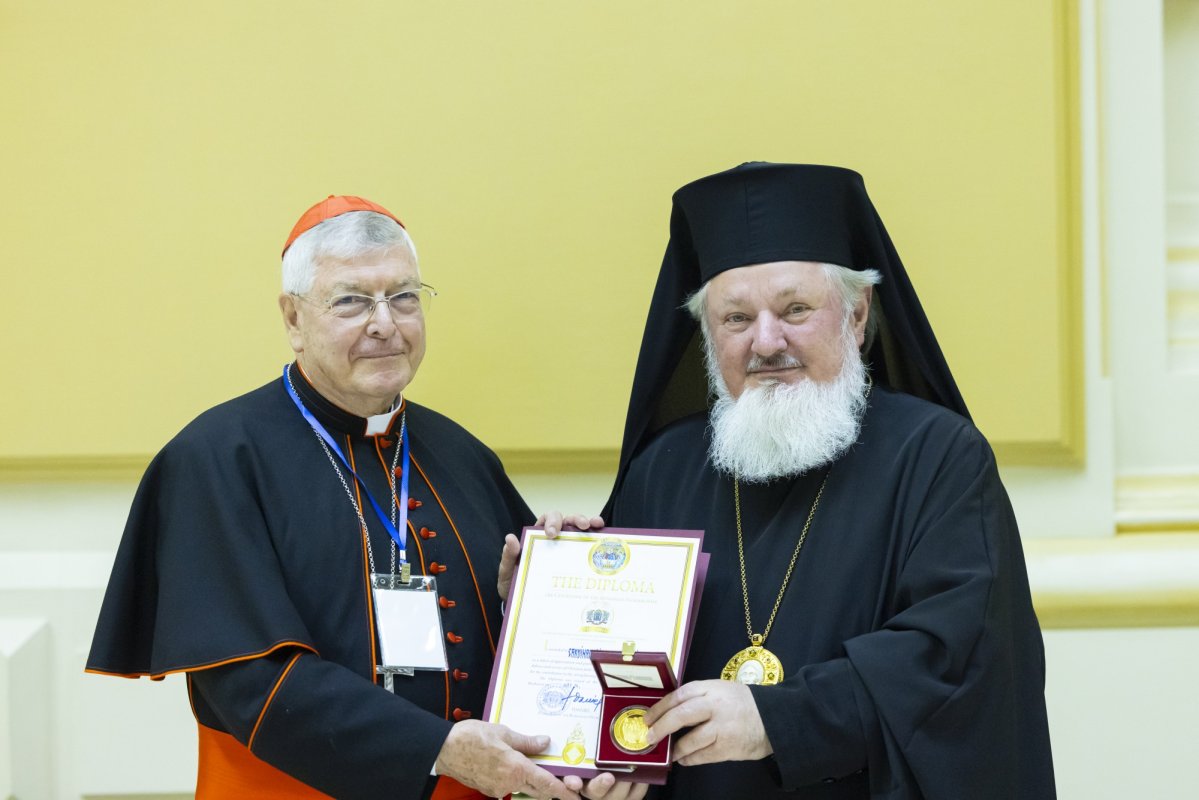 Comunicările simpozionului internațional la Facultatea „Justinian Patriarhul” 331605