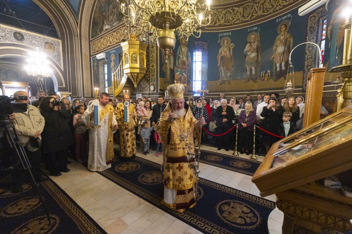 Harul preoției pentru un consilier eparhial al Arhiepiscopiei Bucureștilor 331870