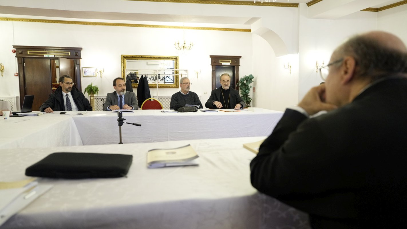 Simpozion internaţional la Sibiu despre Sfântul Maxim Mărturisitorul 331855