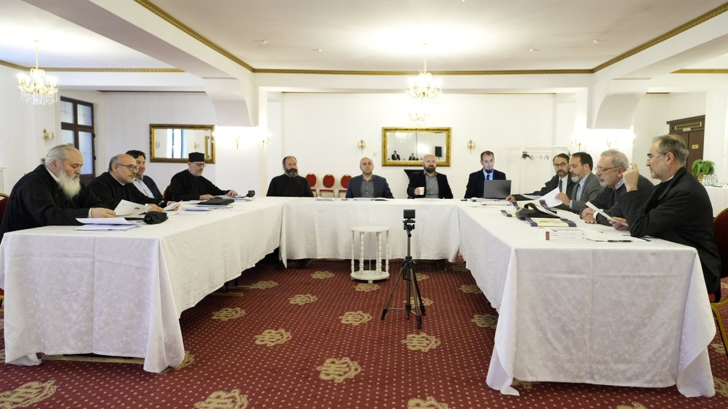 Simpozion internaţional la Sibiu despre Sfântul Maxim Mărturisitorul 331858