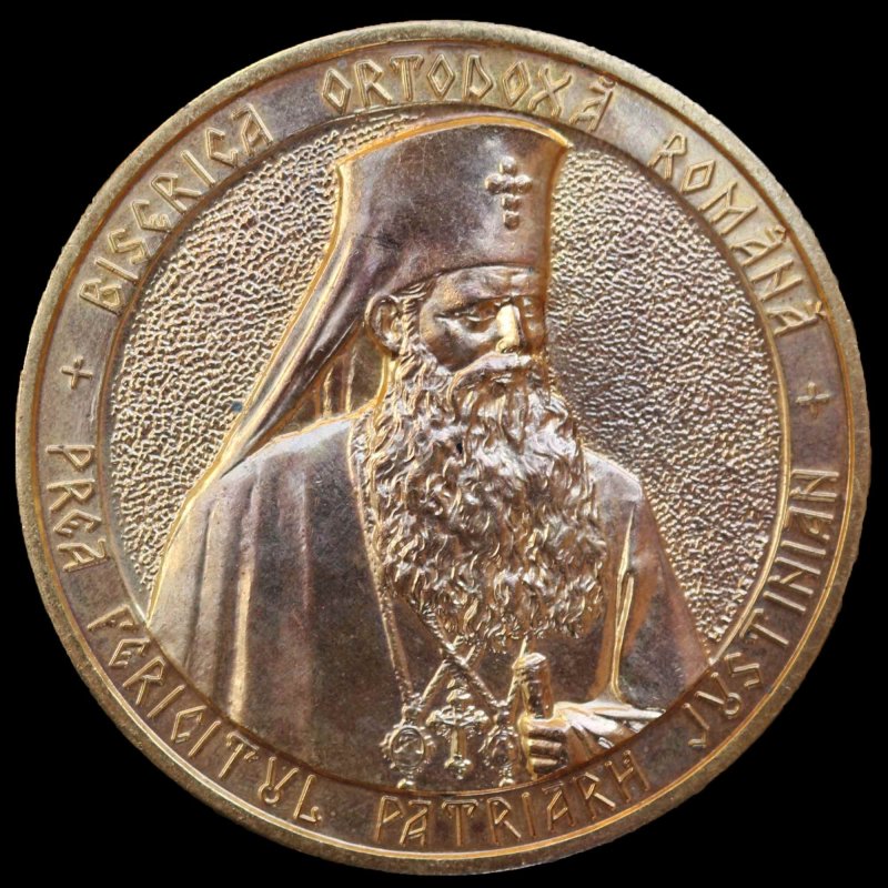 Medaliile emise în timpul Patriarhului Justinian Marina 331913