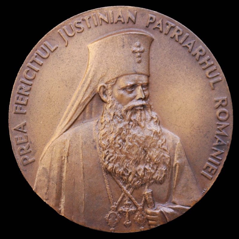 Medaliile emise în timpul Patriarhului Justinian Marina 331915