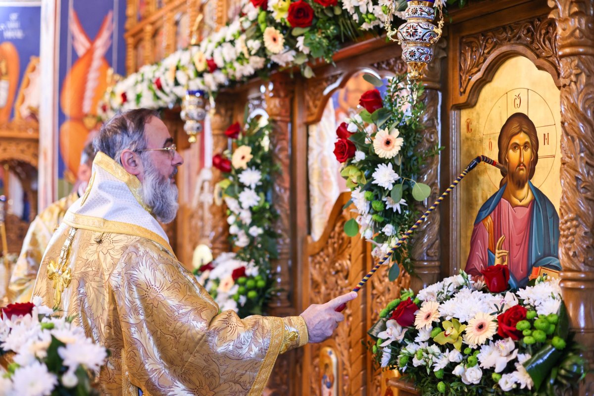 Sfințirea picturii Bisericii „Sfântul Teodosie de la Brazi” din Focșani 331990