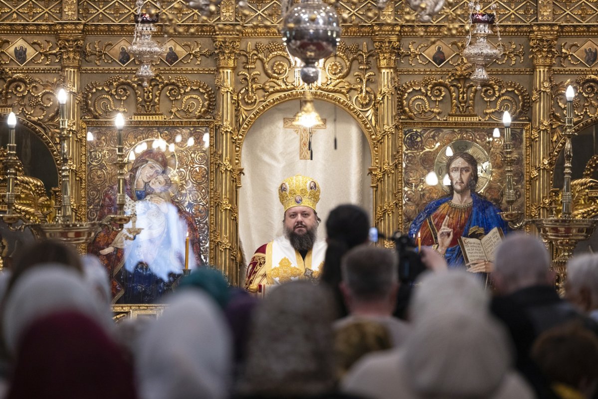 Priveghere în cinstea Sfinților Împărați la Catedrala Patriarhală 332122