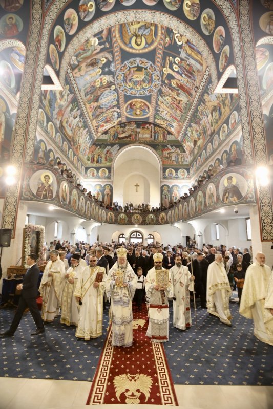 Târnosirea Bisericii „Buna Vestire” din Satu Mare 332051