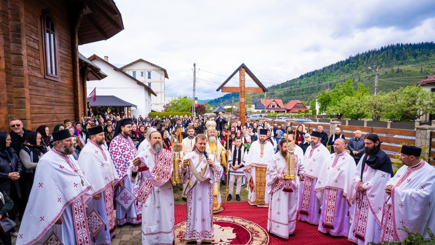 Moaștele Sfântului Nectarie de la Eghina, aduse la hramul Parohiei Straja II 332160