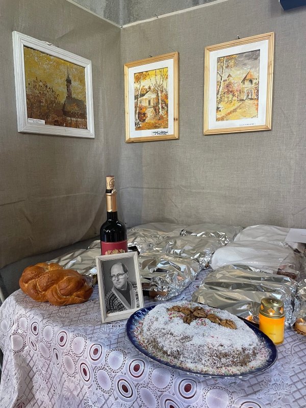 Expoziție de pictură la biserica unei parohii din sectorul 6 332464