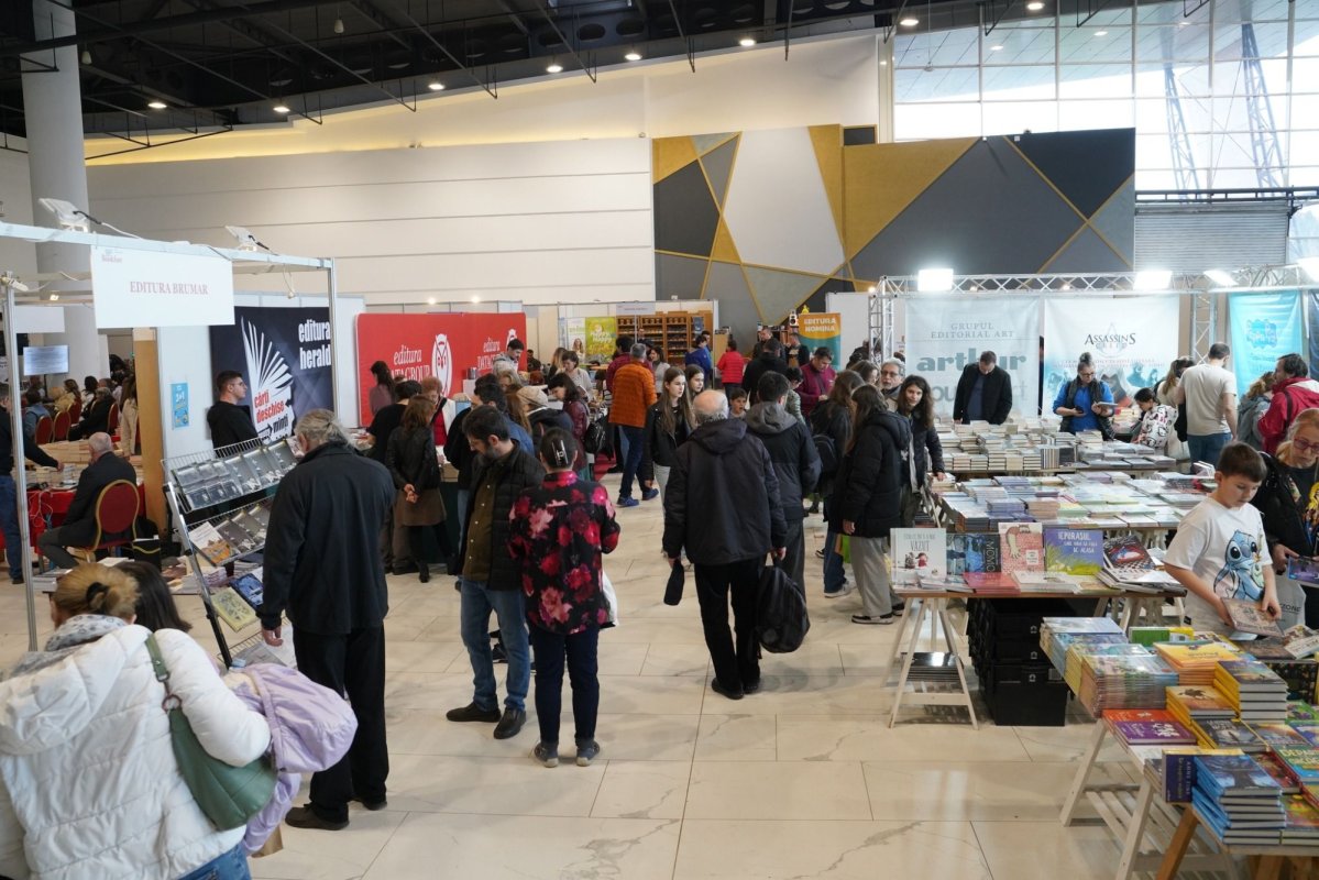 Târgul de Carte Bookfest 2025 332387