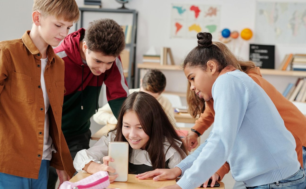 Din nou la șezătoare... 332546