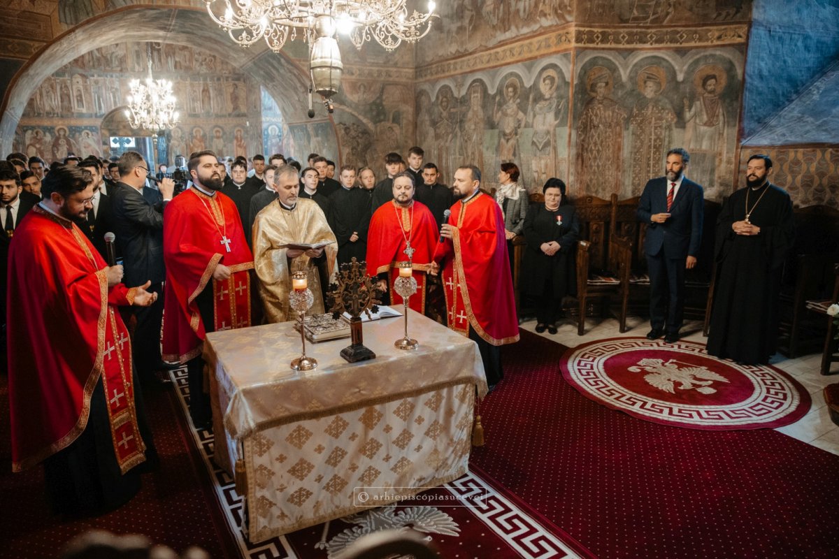 Concurs național de muzică psaltică pentru seminariile și liceele teologice din Patriarhia Română 332694