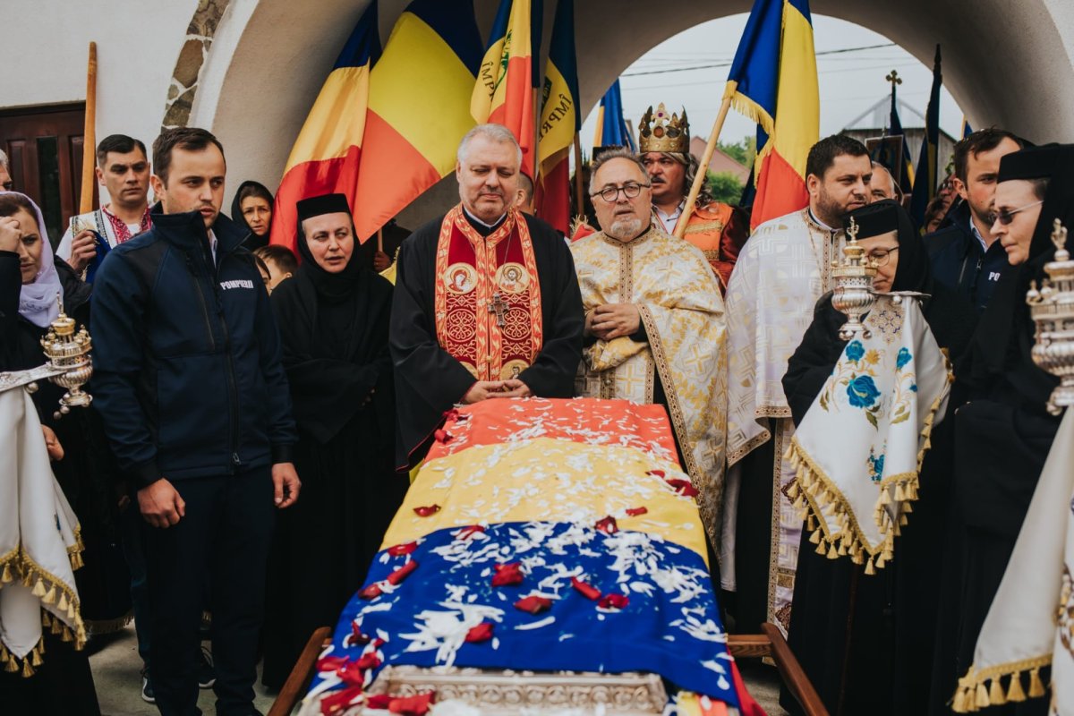 Binecuvântarea Sfântului Constantin Brâncoveanu peste credincioșii nemțeni 332803