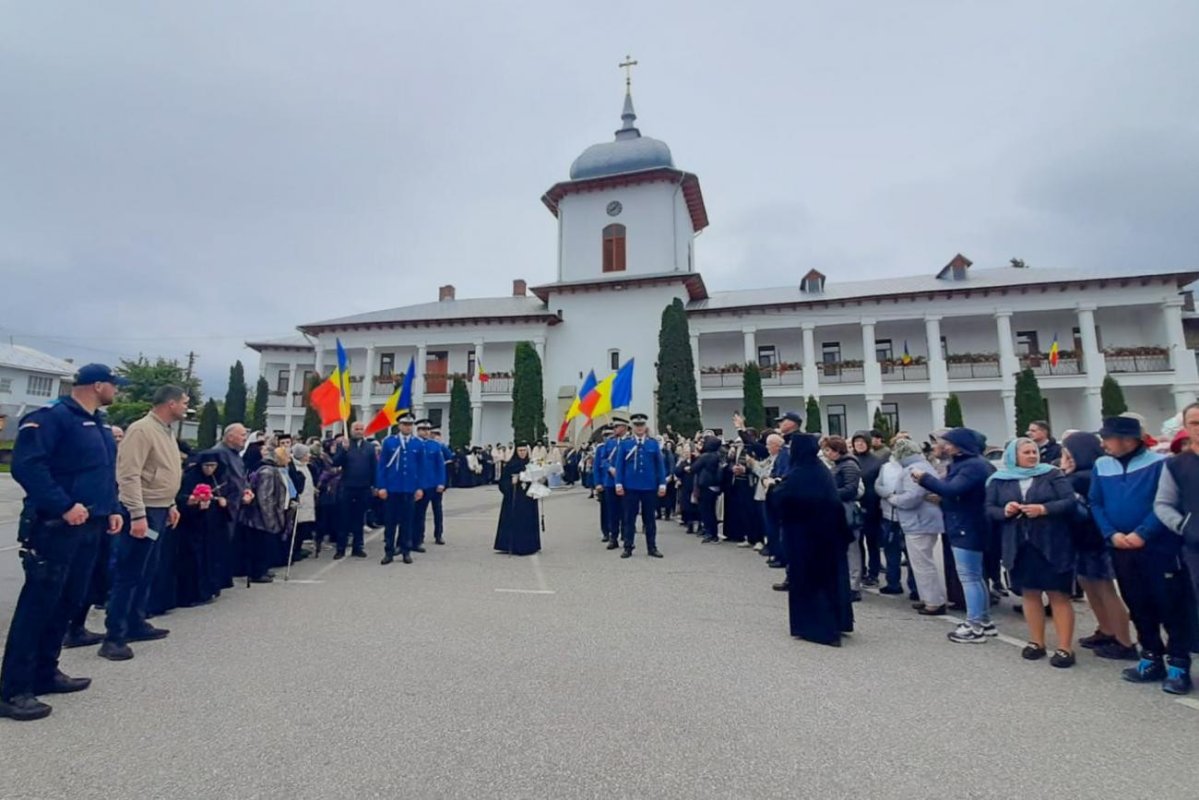 Binecuvântarea Sfântului Constantin Brâncoveanu peste credincioșii nemțeni 332806