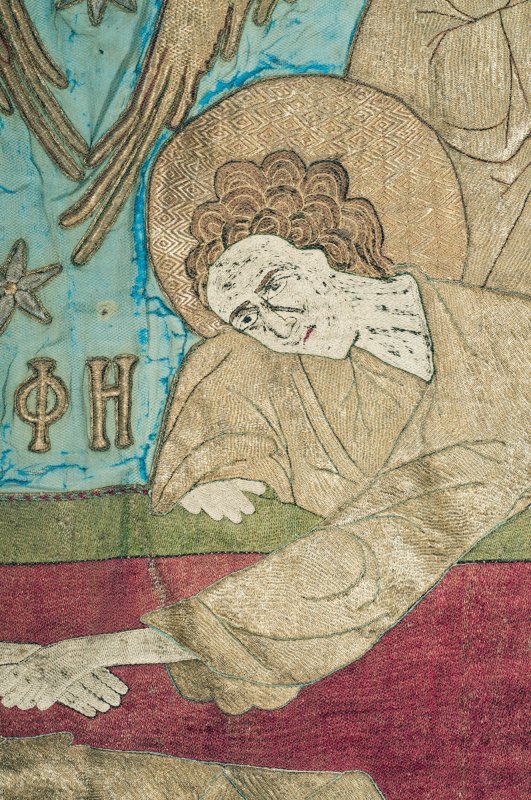 Epitaful, o broderie încărcată de emoție 332755