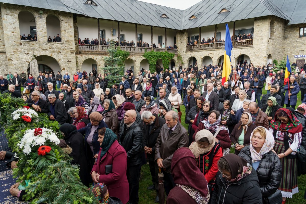 Mănăstirea Neamț și-a sărbătorit hramul istoric 332918