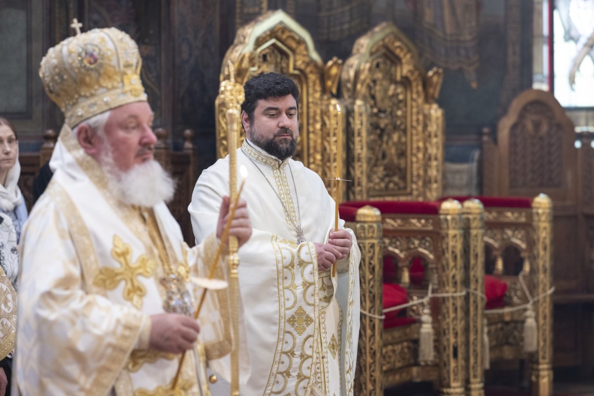 Moment de aducere aminte a jertfei înaintașilor la Catedrala Patriarhală 332952