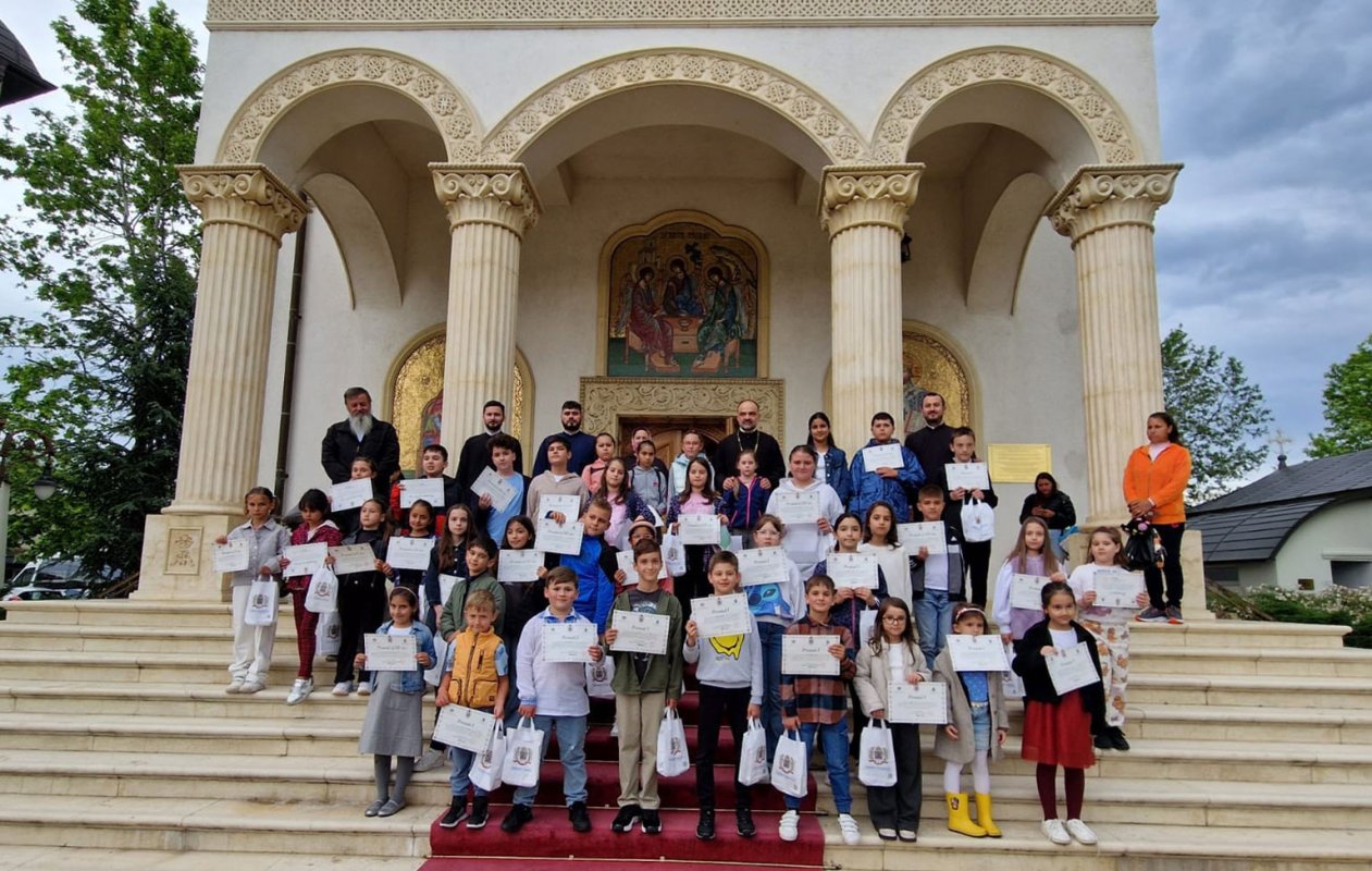 Premii pentru participanții la Concursul Național Catehetic din Protoieria Ilfov Nord 333001