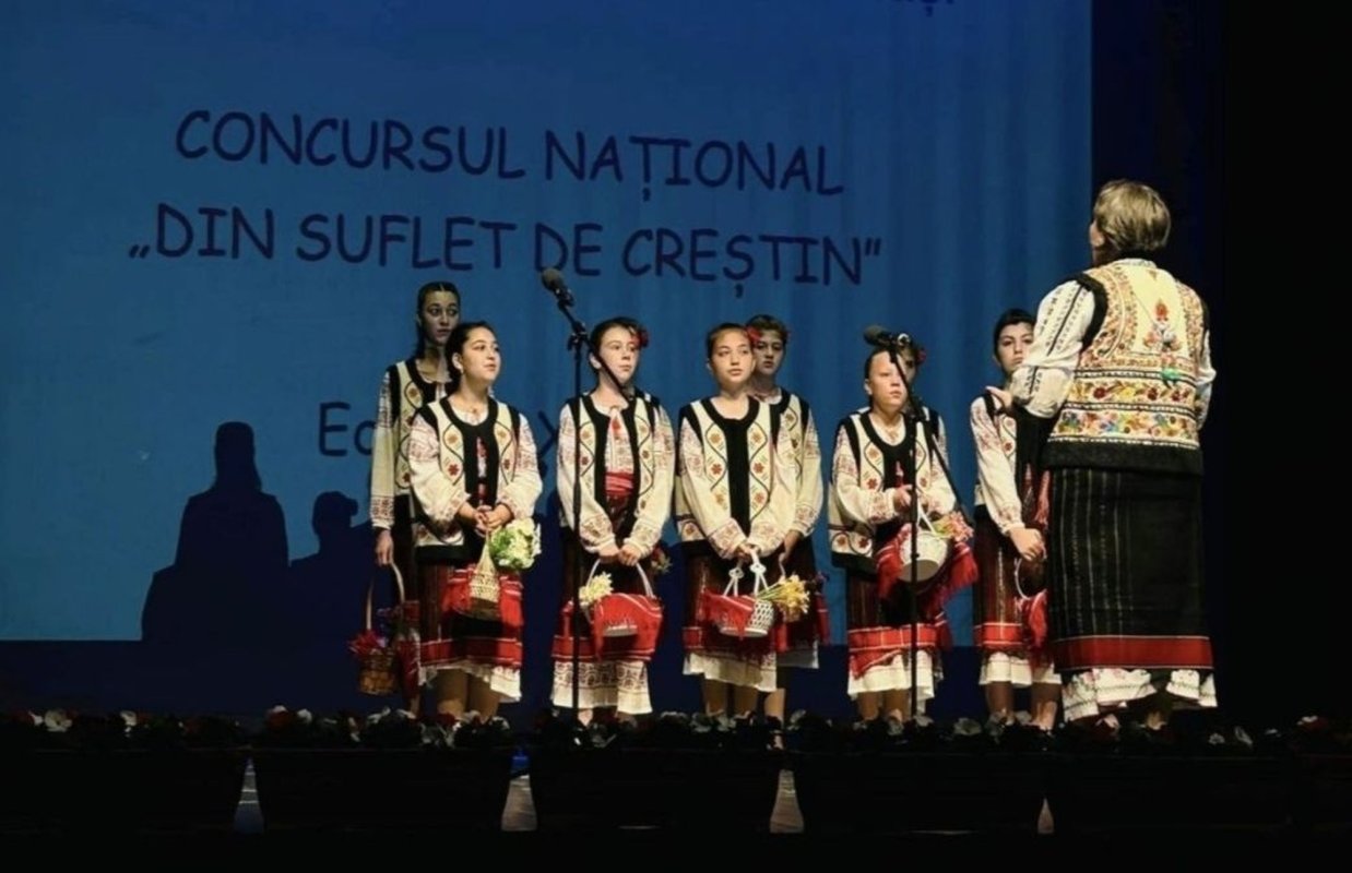 Peste 400 de participanţi la Concursul naţional „Din suflet de creştin” 333024