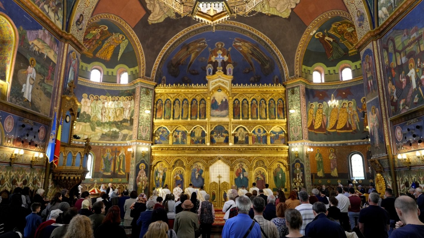 Liturghie arhierească în Catedrala Mitropolitană din Sibiu 333220