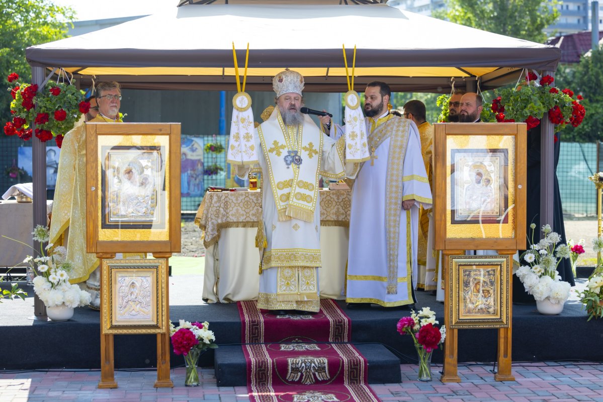O nouă biserică va fi zidită într-un cartier tânăr al Capitalei 333231