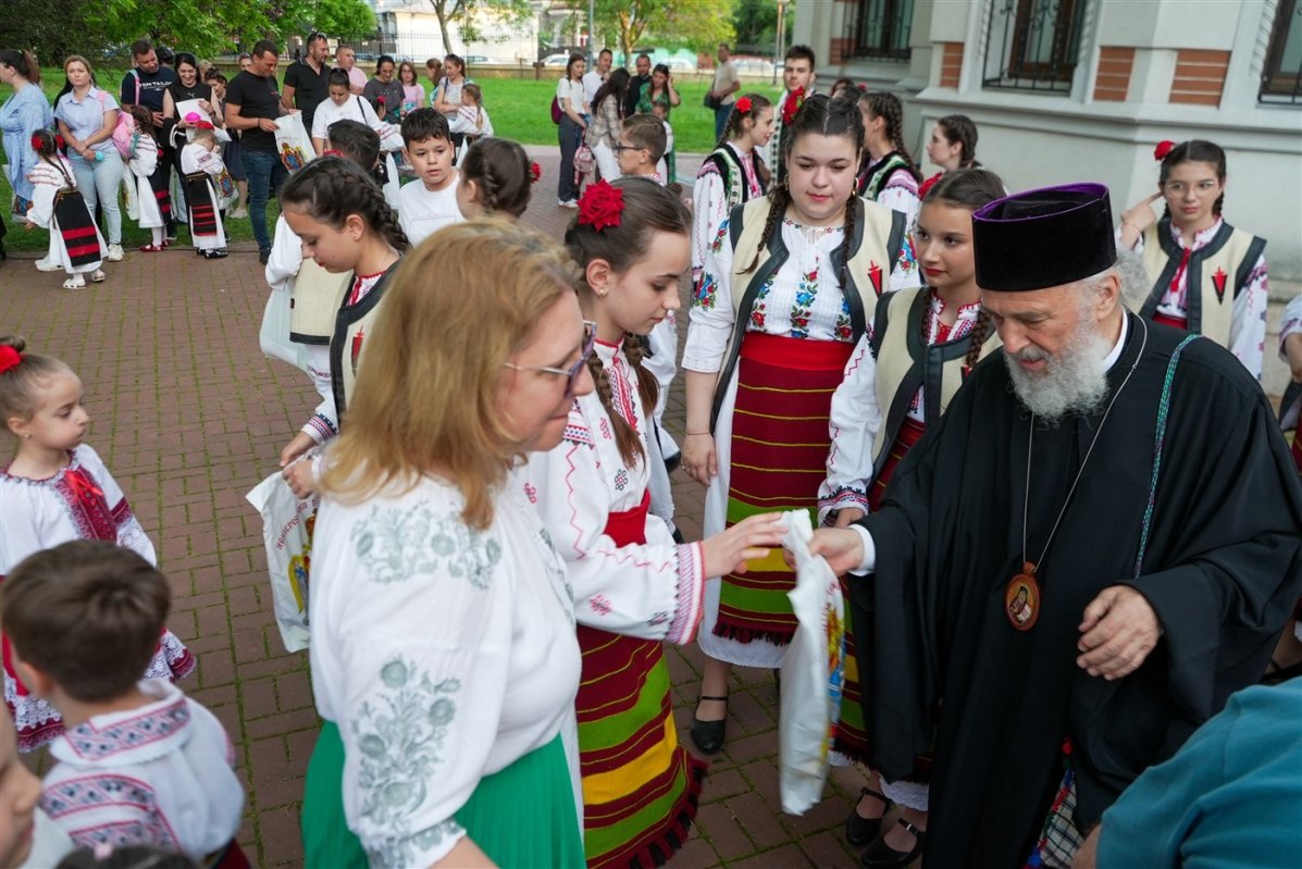 Programe destinate copiilor în Arhiepiscopia Dunării de Jos 333305
