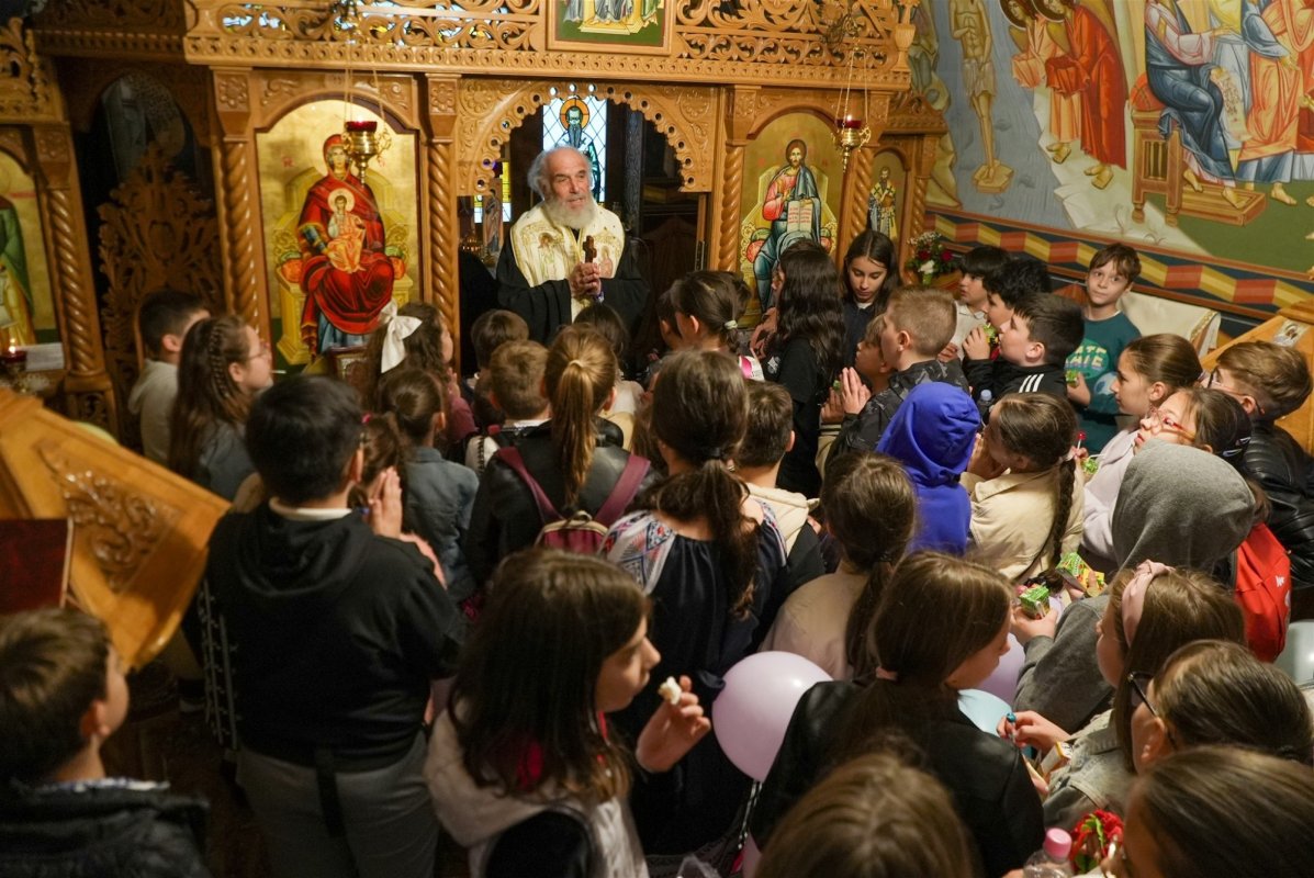 Programe destinate copiilor în Arhiepiscopia Dunării de Jos 333309