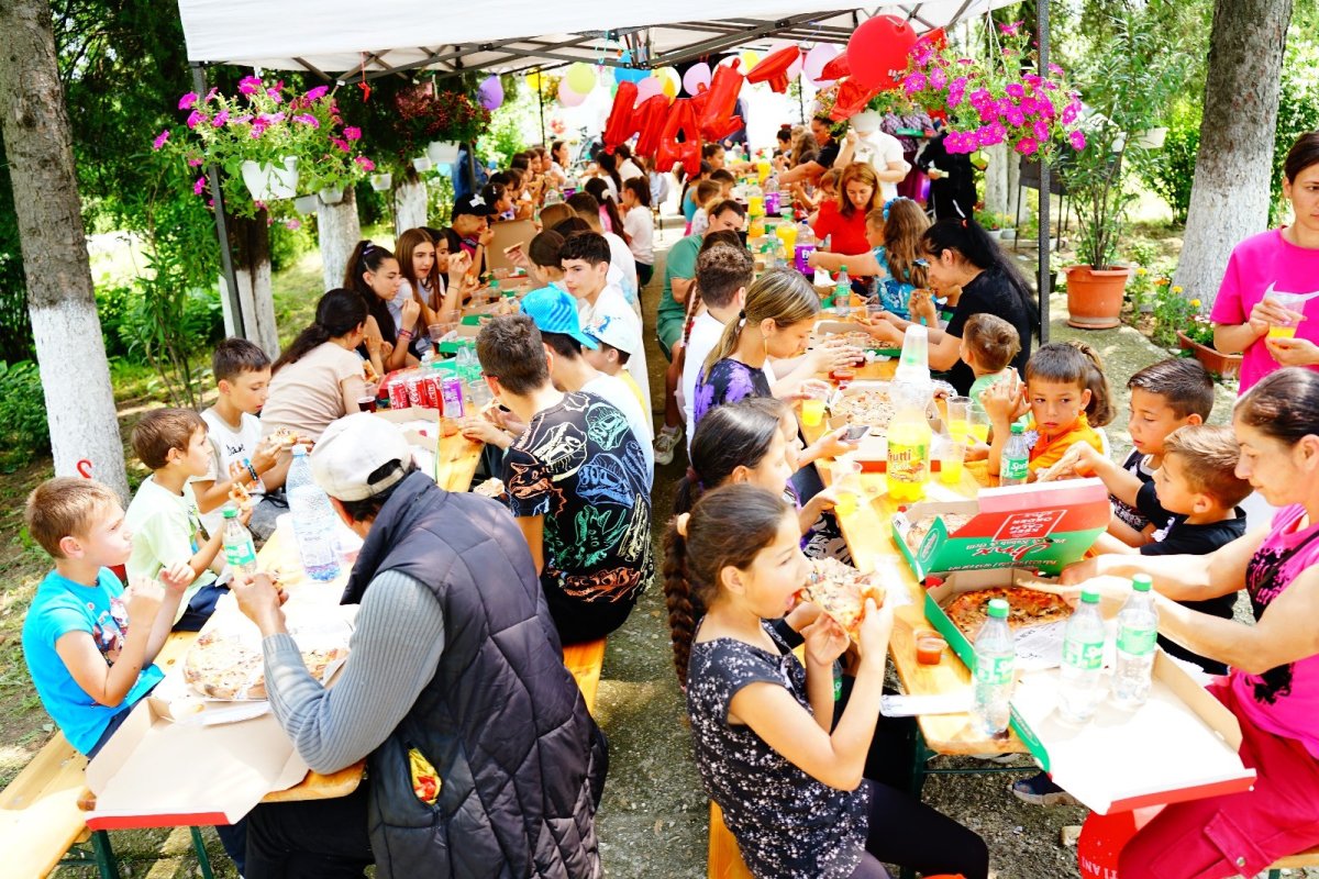 Festivitate interactivă pentru copiii din Parohia Cocorăștii Grind 333387