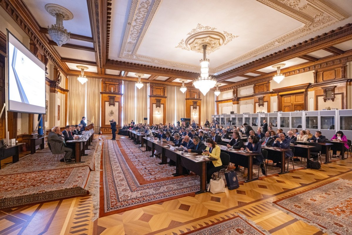 Întrunirea unei platforme parlamentare ortodoxe la București 333425