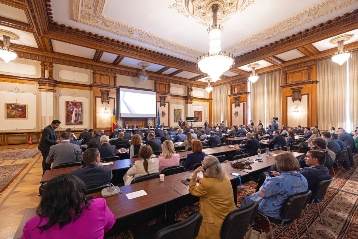 Întrunirea unei platforme parlamentare ortodoxe la București 333427