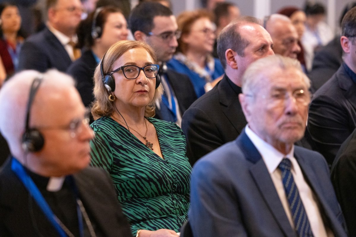 Întrunirea unei platforme parlamentare ortodoxe la București 333437