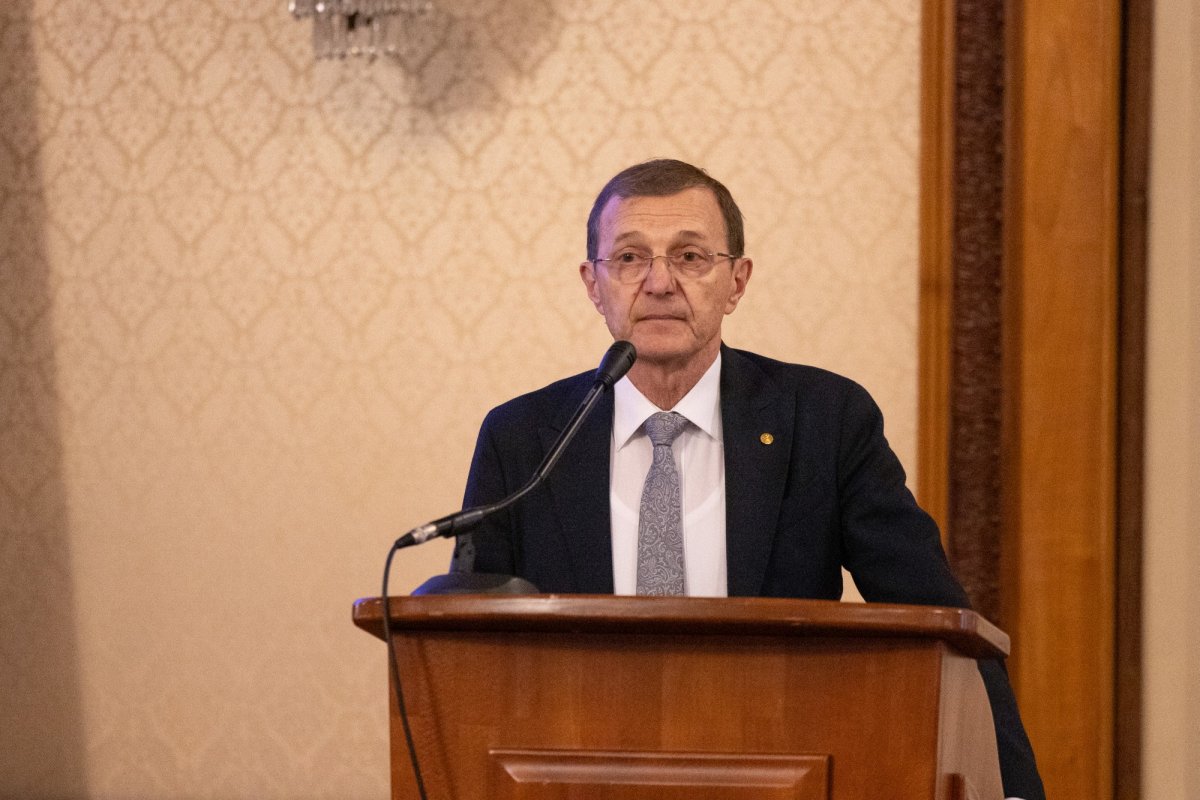 Întrunirea unei platforme parlamentare ortodoxe la București 333441