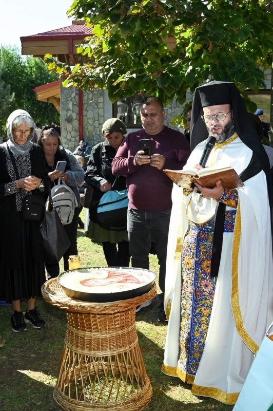 „Acoperământul Maicii Domnului”, o mănăstire ca o călătorie 333481