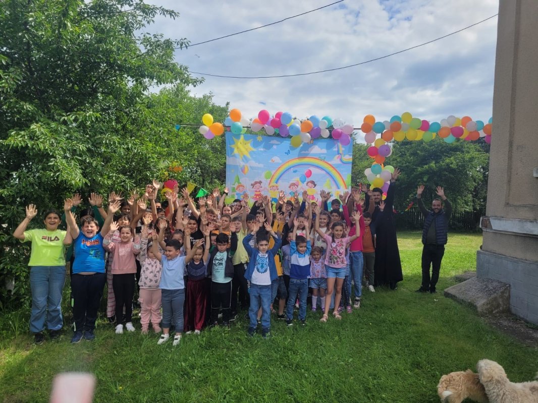 Activități pentru copii în parohii din Arhiepiscopia Bucureștilor 333540