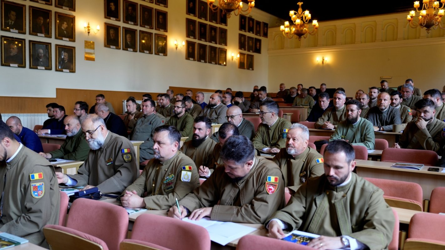 Lucrările Convocării anuale a preoţilor militari, la Sibiu 333595