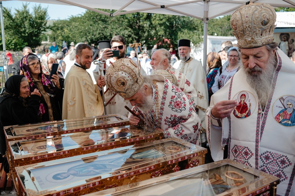 Sărbătoare luminoasă a ocrotitorilor Episcopiei Tulcii 333680