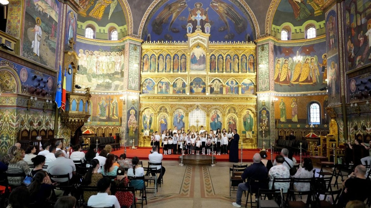 Concertul educativ „Corul și importanța lui în comunitate” la a 5-a ediţie 333849